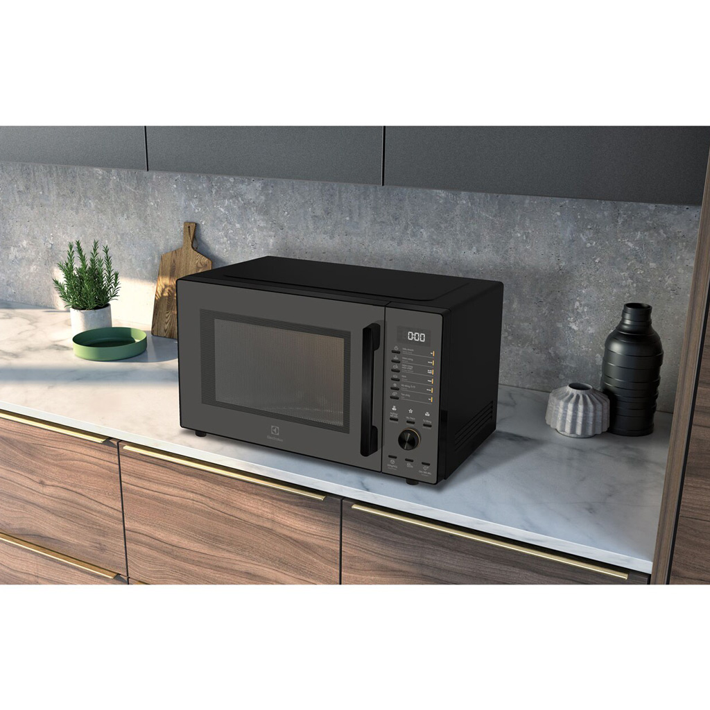 Lò vi sóng Electrolux 30 lít EMG30D22BM