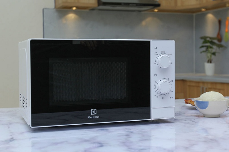 L&ograve; vi s&oacute;ng Electrolux EMM2022MW