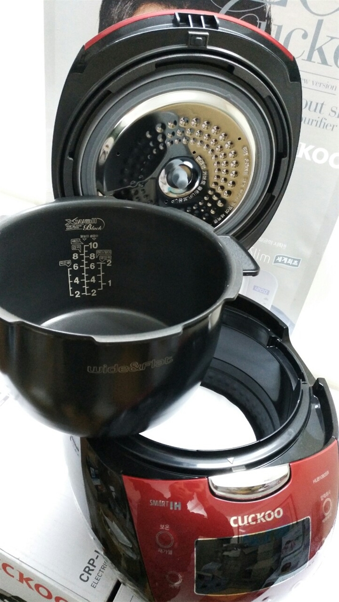 Nồi cơm điện Cuckoo Cao tần CRP-HUB1080SR